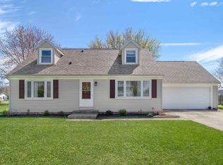 27402 Lamplighter Ln, Elkhart, IN 46514