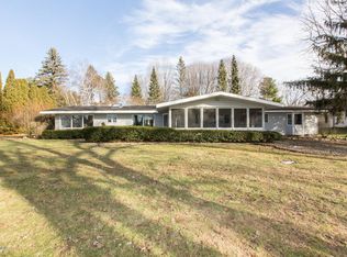680 Leonard Dr, Coldwater, MI 49036
