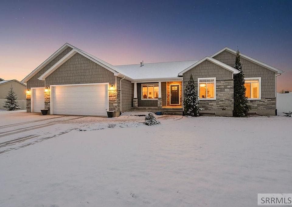 1st image of 3868 Willow Ridge Dr