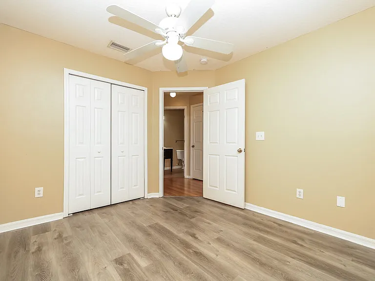 6708 Summer Haven Dr — Photo 15