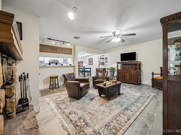 5th image of 7903 E 66th St #46E