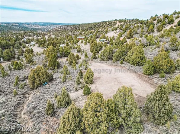 4300 N Moquie Ct, Alton, UT 84710