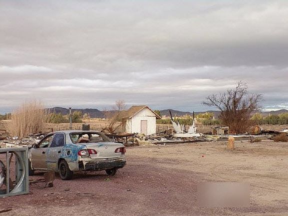 3rd image of 17668 Santa Fe Trl