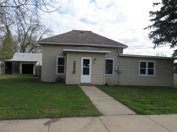 150 Harrison St W, Annandale, MN 55302
