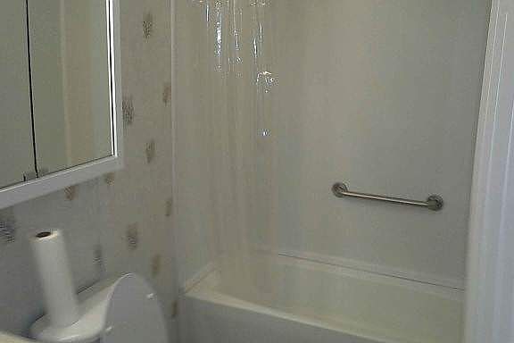 5th image of 859 E Colonial Cir