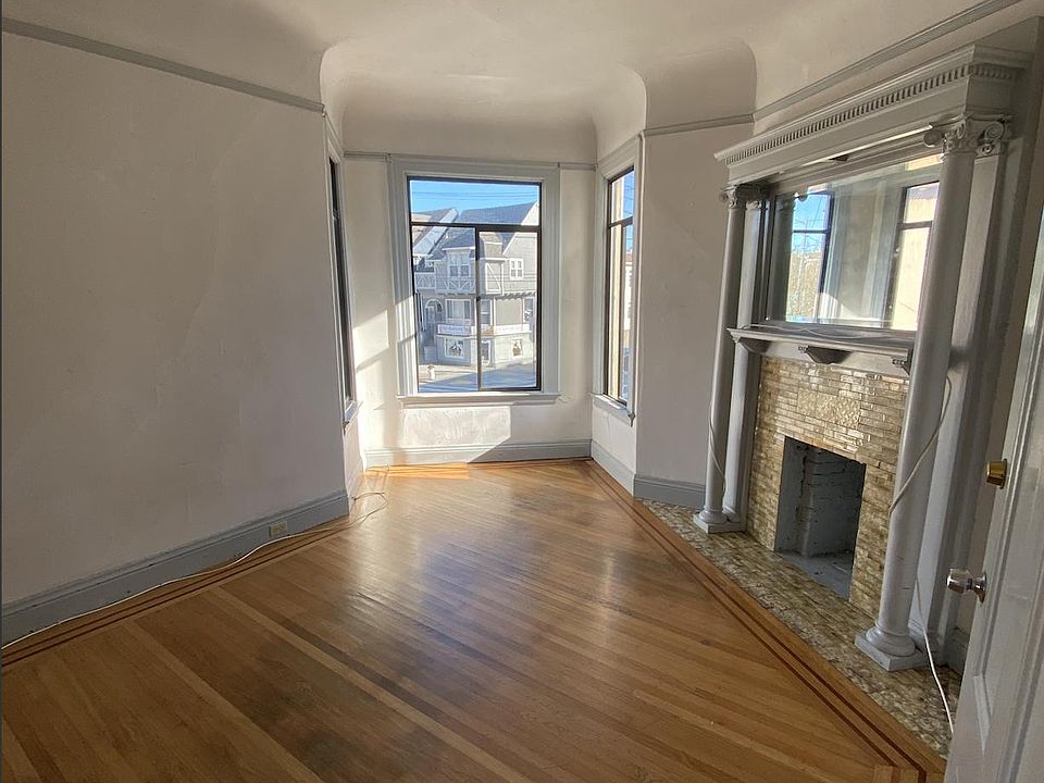 1st image of 169 2nd Ave