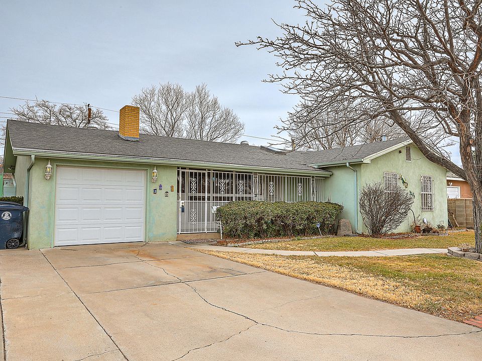 1st image of 2900 La Veta Dr NE