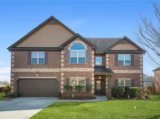 560 Besra Dr, Grayson, GA 30017
