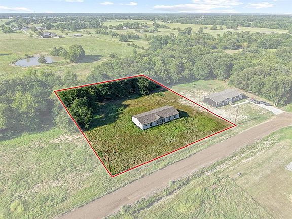 View of rural area featuring property parcel outlined