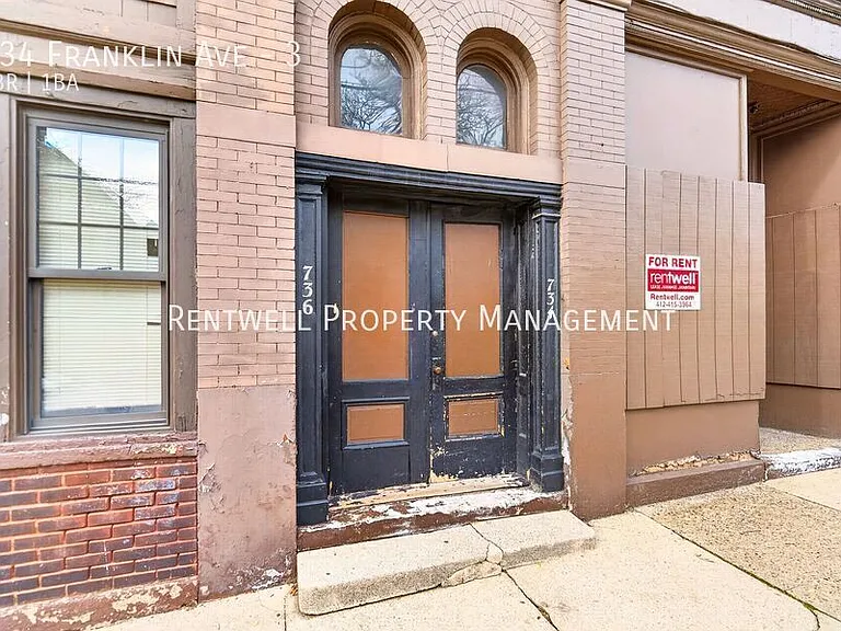 734 Franklin Ave #3 — Photo 28