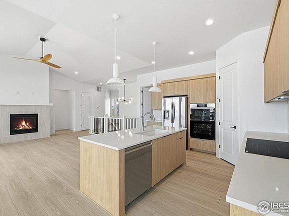 5th image of 125 Boxwood Dr