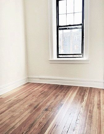 5th image of 115 Washington Pl APT 23