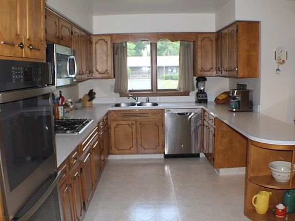 4th image of 4203 Marsh Ave