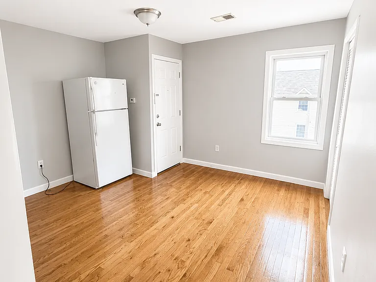935 S 20th St #3 — Photo 7