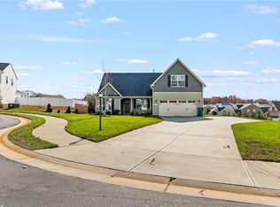 105 Ascender Dr, King, NC 27021