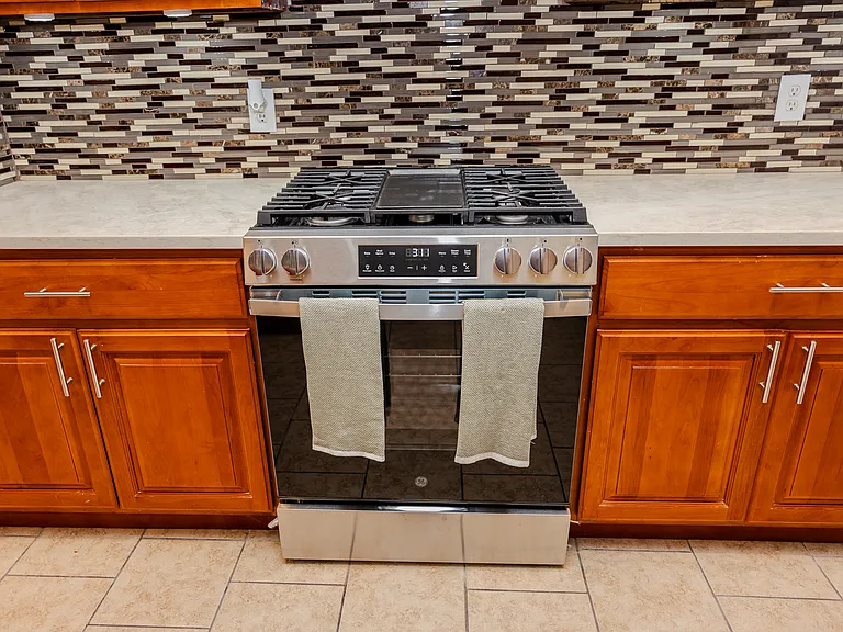 4906 Barkbridge Trl — Photo 8