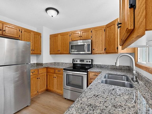4th image of 3015 4th Ave NW