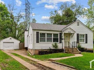 7563 Haywood Dr, Saint Louis, MO