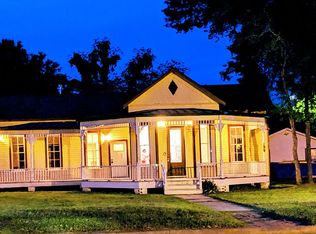 403 2nd St, Sealy, TX 77474