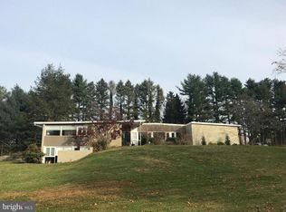3614 Woodvalley Dr, Pikesville, MD 21208