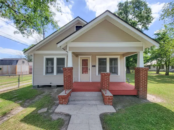 7818 Dixie Dr, Houston, TX 77087