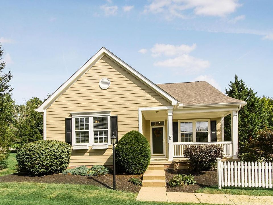 1st image of 3847 Trellis Ln