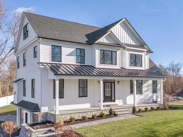 9 Shorelands Drive, Madison, CT 06443