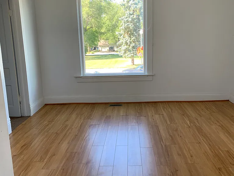 21 W Joliet St #1 — Photo 2
