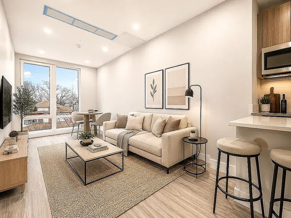 1st image of 318 E 32nd St #2G