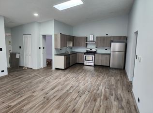 1619 Estate Cir, Naperville, IL 60565