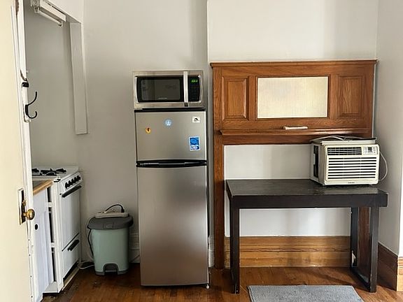 3rd image of 387 Convent Ave APT 3F