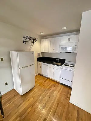 Rented by Best Apartments North Inc | media 11