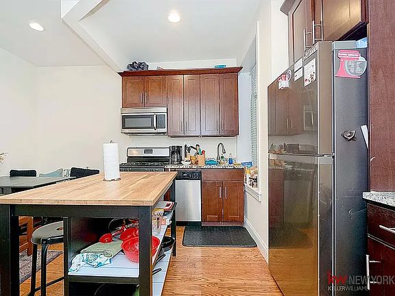 3rd image of 160 W 141st St APT 4B