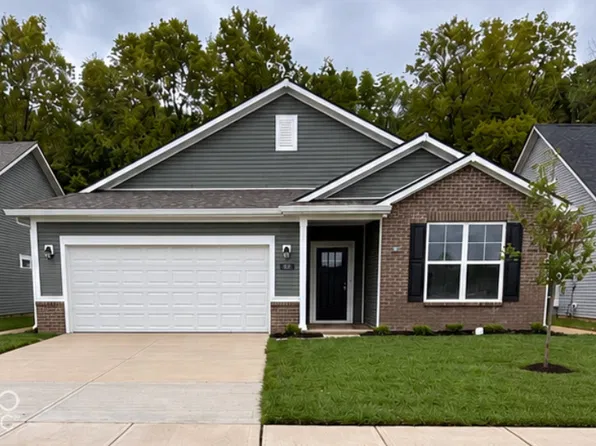 170 Rory Dr, Shelbyville, IN 46176
