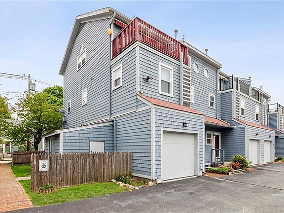 3rd image of 79 Duke St Unit 14