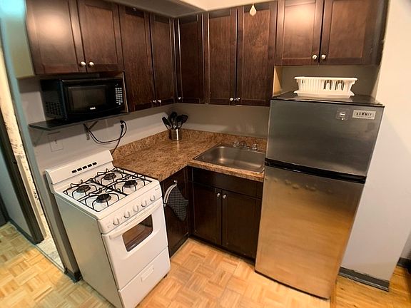 5th image of 335 E 33rd St #5-B