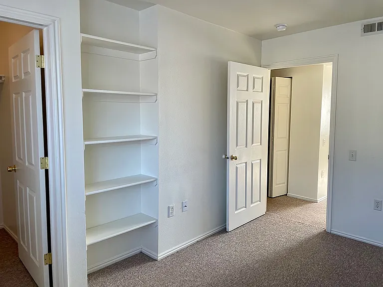 370 S 3 W #203 — Photo 8