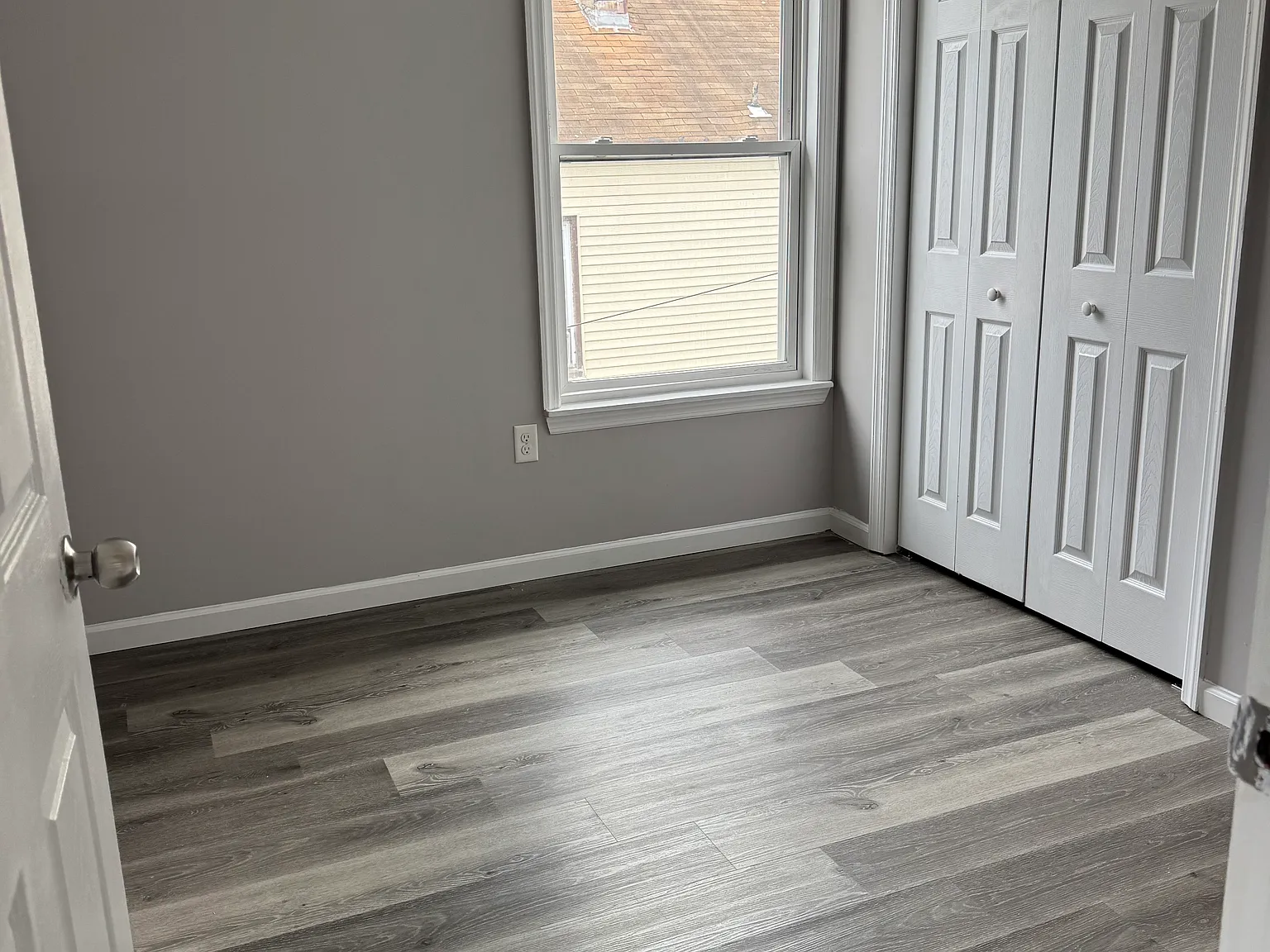 3 bed, 1595 sqft, $2,200 — Photo 4