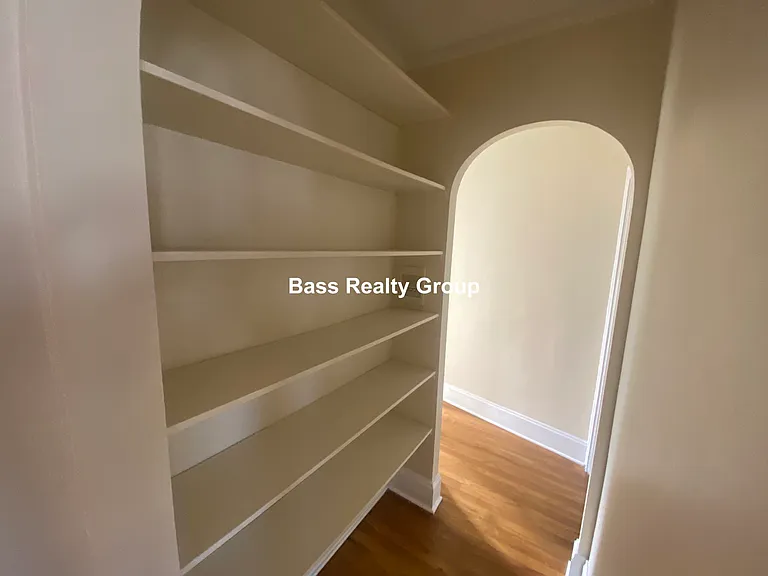914 Crain St #3N — Photo 14