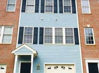 35111 Sara Ct, Locust Grove, VA 22508