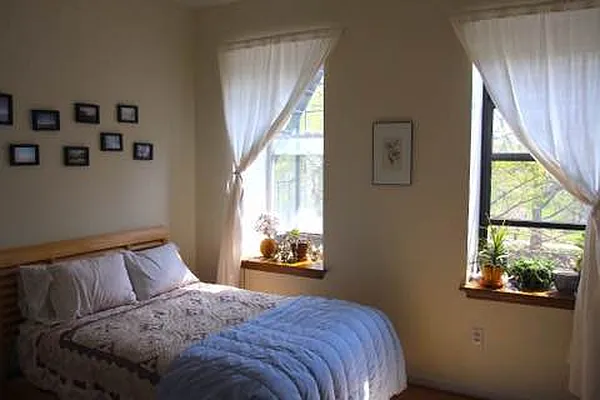 Rented by Jason A Moore, LREB | media 9