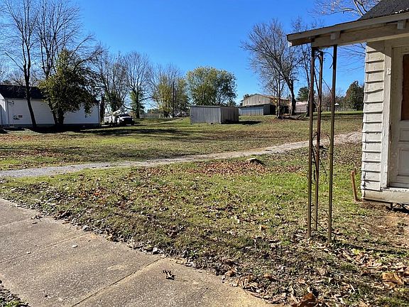 2nd image of 7385 Hanson Rd #7395
