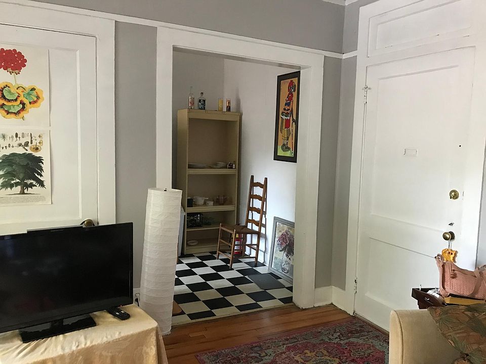Tall ceilings!