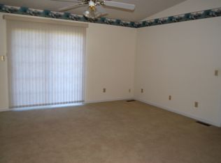 1172 Old A J Hwy E #J, Talbott, TN 37877