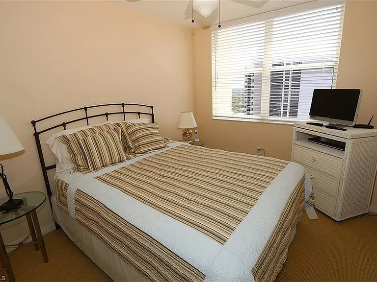5550 Heron Point Dr #2004 — Photo 20