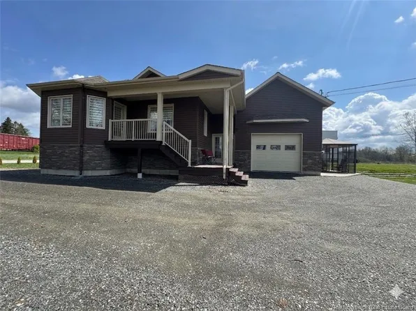 5 Gallant St, Saint Quentin, NB E8A 2N5
