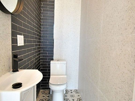 5th image of 1409 Bryant Ave #4