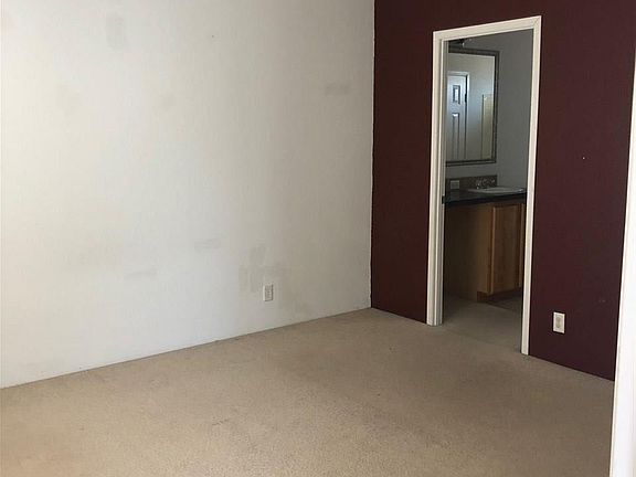 5th image of 69604 E 3rd Ave