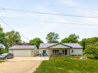 3971 Wagner Rd, Waterloo, IA 50703