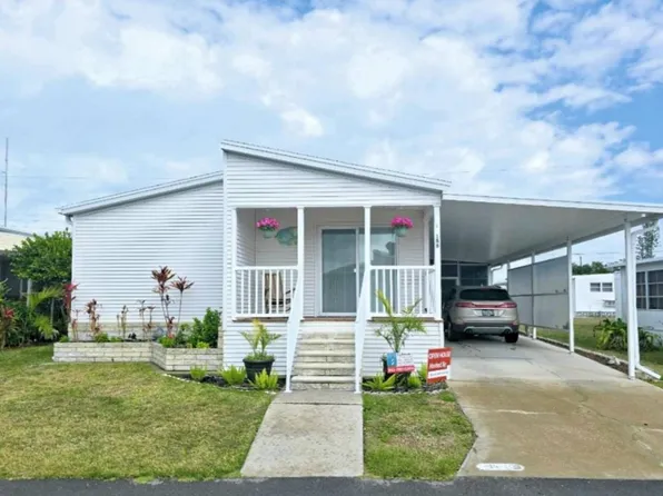 188 3rd St W, Nokomis, FL 34275